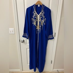 Royal Blue and Gold Embroidered Moroccan Dress / Arab Traditional Abaya